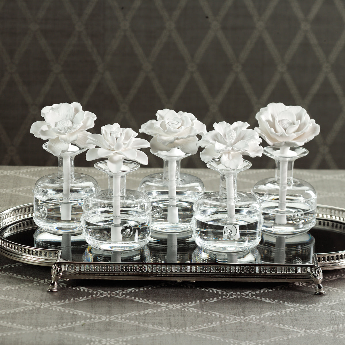 Zodax Grand Casablanca Porcelain Diffuser, White Hibiscus