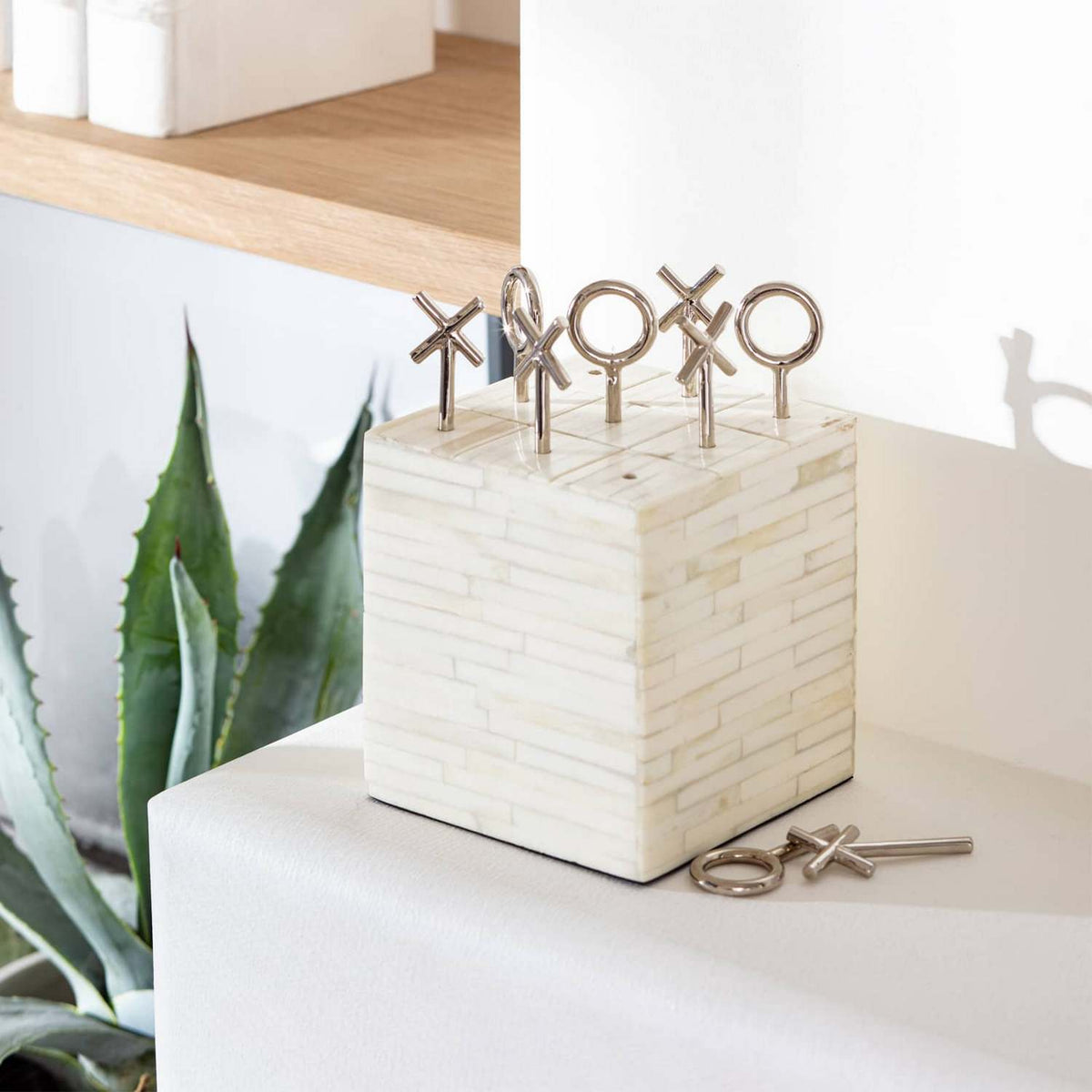 Regina Andrew - 20-1098 - Games - Tic Tac Toe - Natural