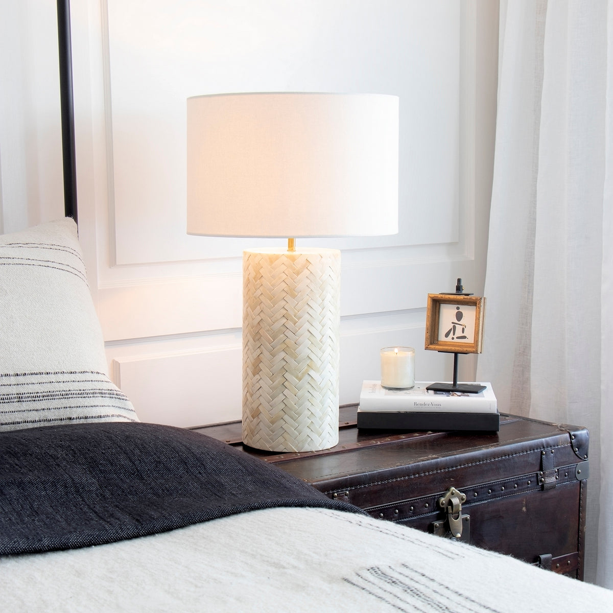Regina Andrew - 13-1535 - One Light Table Lamp - Trellis - Natural