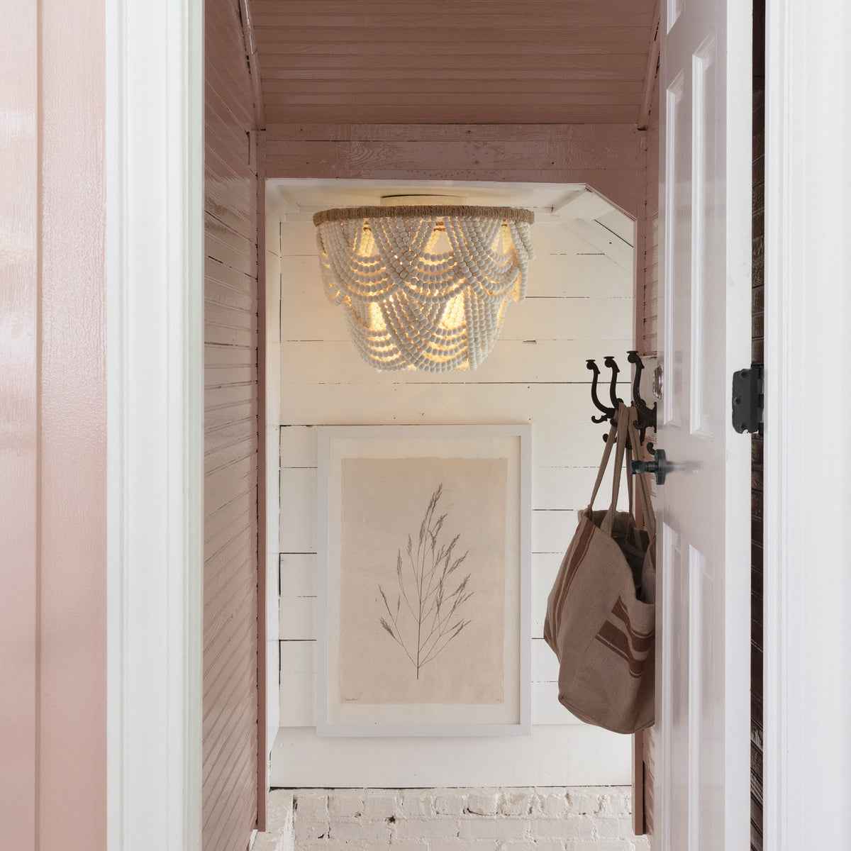 Regina Andrew - 16-1374WT - Six Light Flush Mount - Lorelei - White