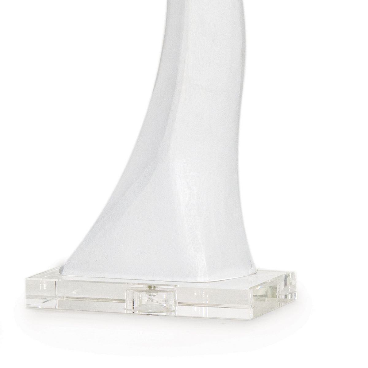Regina Andrew - 20-1549 - Tail Pair - Whale - White