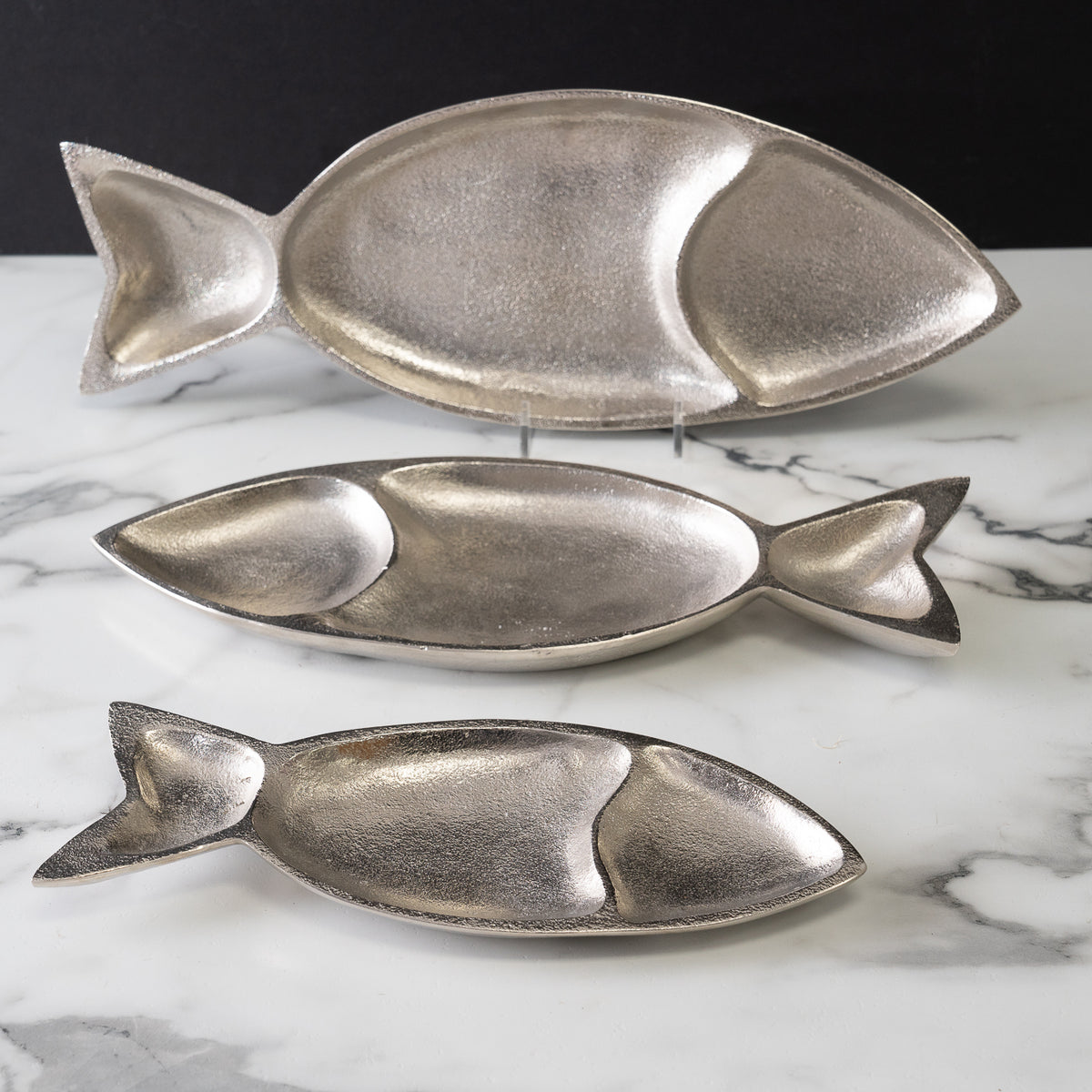 Design Shop Textured Aluminum Fish-Shaped Serving Dish