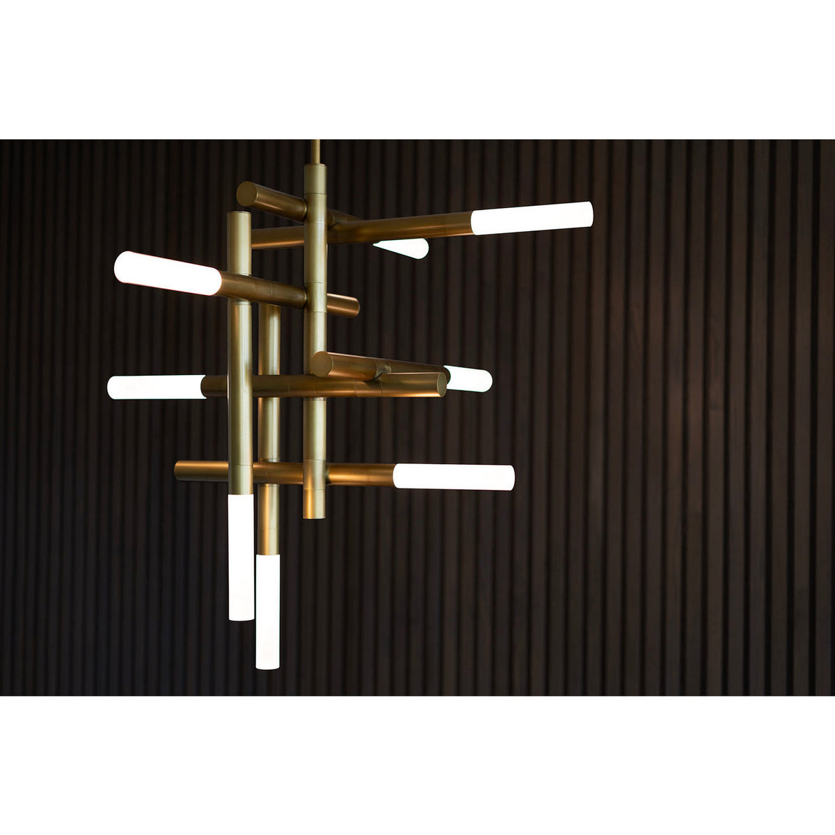 Regina Andrew - 16-1396NB - Eight Light Chandelier - Cass - Natural Brass