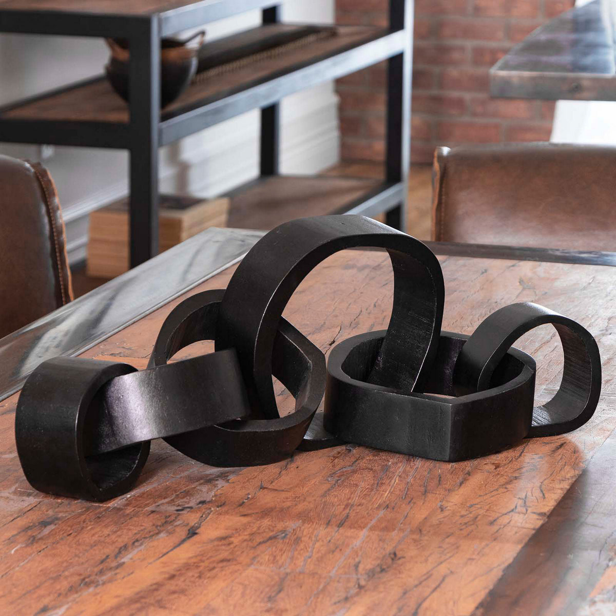 Regina Andrew - 20-1238BLK - Centerpiece - Wooden Links - Black