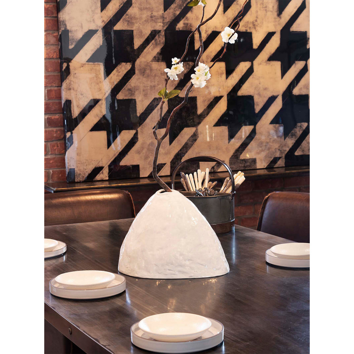 Regina Andrew - 20-1585 - Vase - Atlas - White