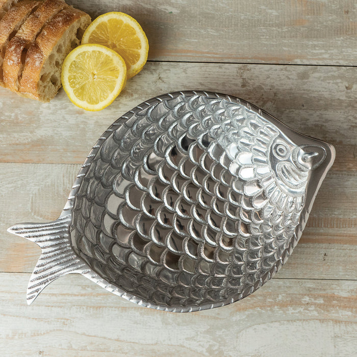 Design Shop Fish Shaped Round Nuts Bowl With Silver Finish