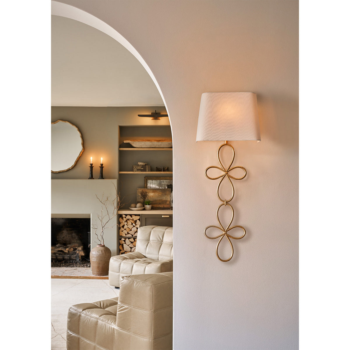 Regina Andrew - 15-1235 - One Light Wall Sconce - Minuet - Gold Leaf