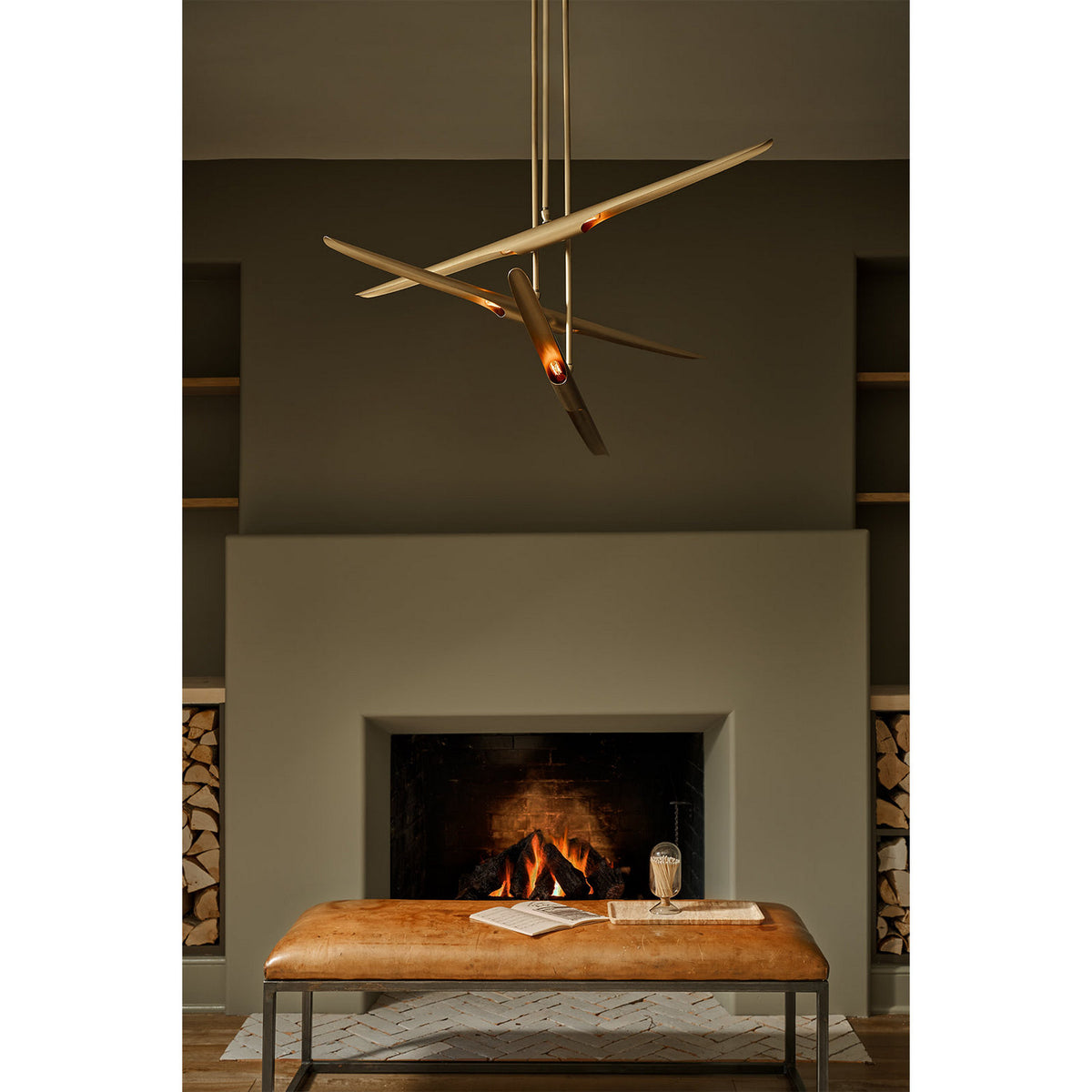 Regina Andrew - 16-1081NB - Six Light Chandelier - Concorde - Natural Brass