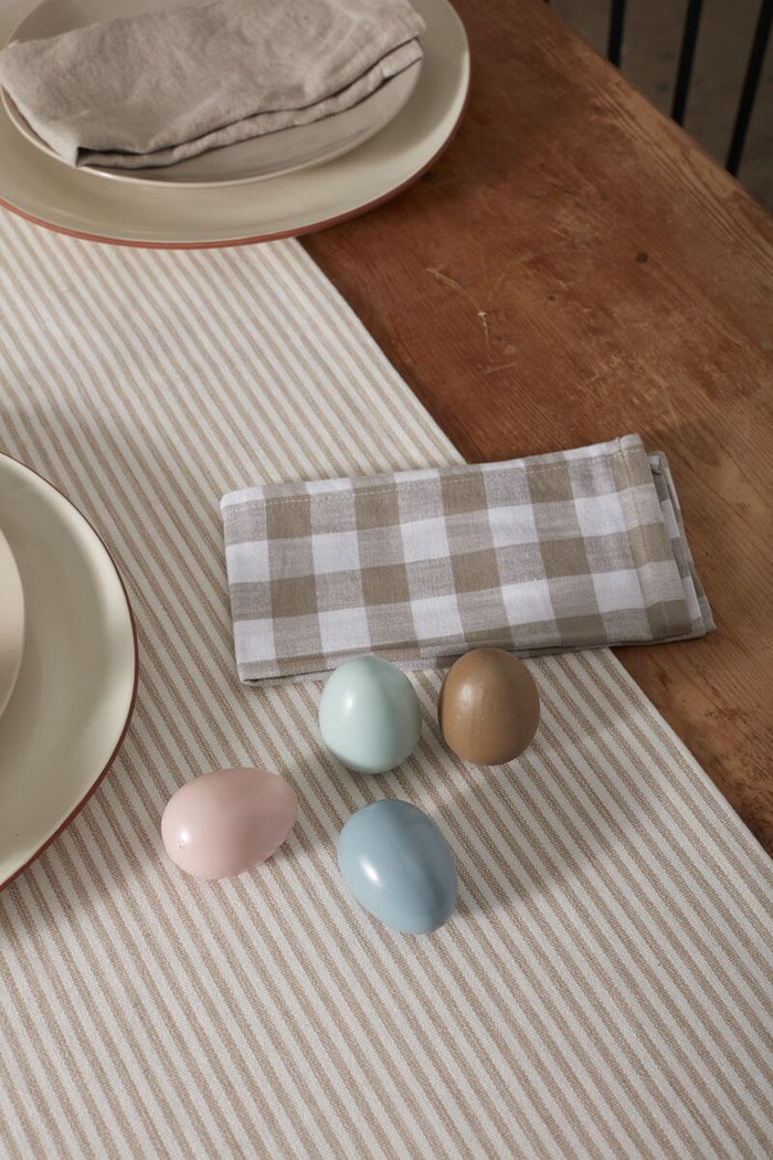 Design Shop Multicolor Spritz Egg - Set of 4 Pastels, 1.75" X 2".