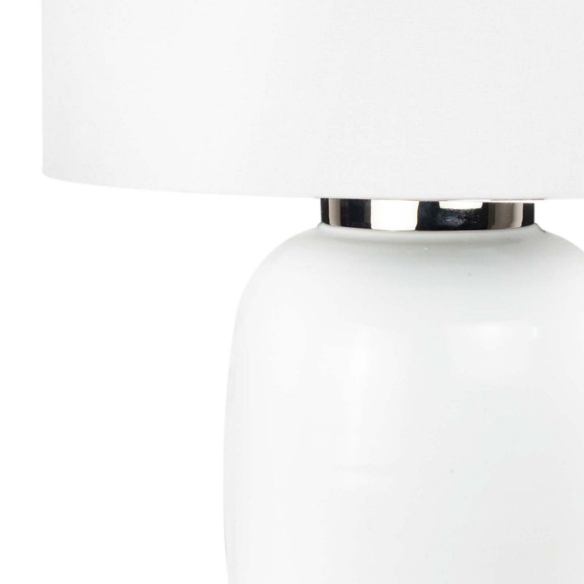 Regina Andrew - 13-1705WT - One Light Table Lamp - Kyoto - White