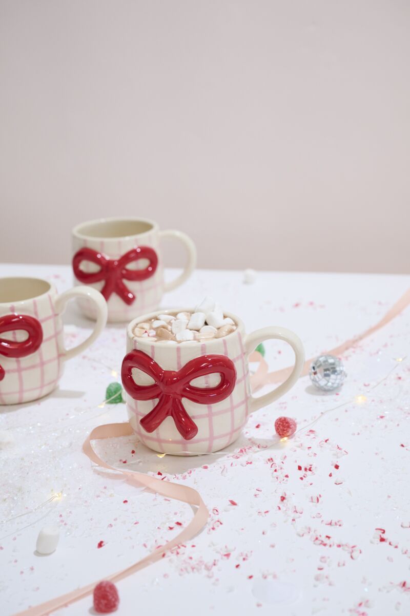 Design Shop Red Bow Mug 5"x 4"x 3.5"