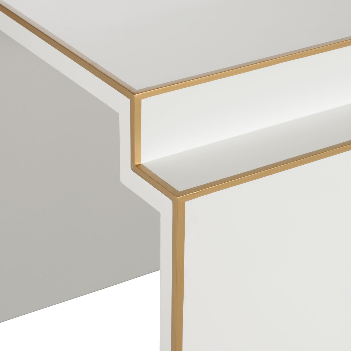 Chelsea House Chatsworth Side Table - White