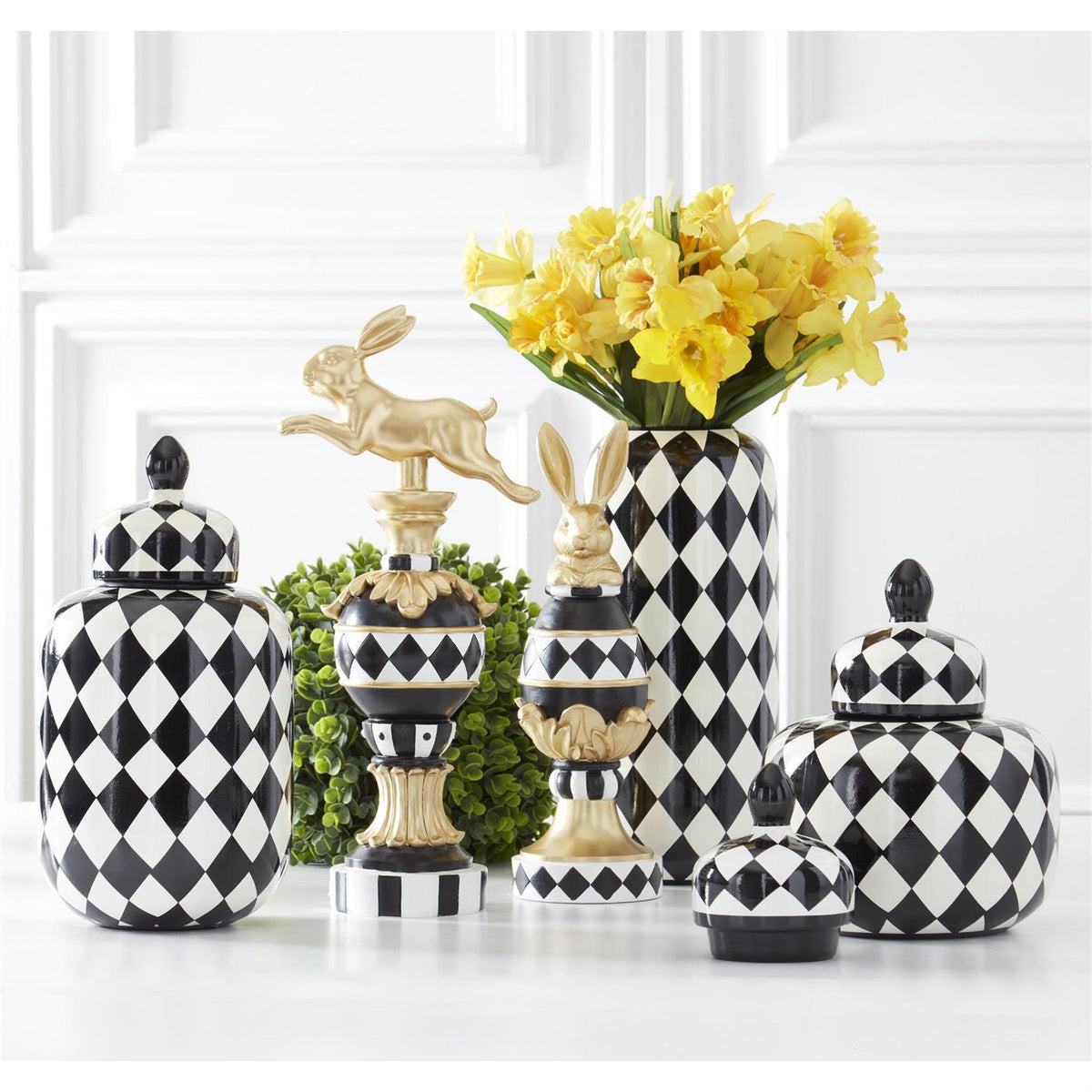 Design Shop 16.75 Inch Gold Black & White Prancing Easter Bunny Finial