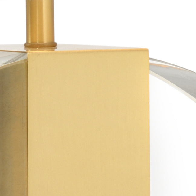 Wildwood Chess Court Lamp - Crystal