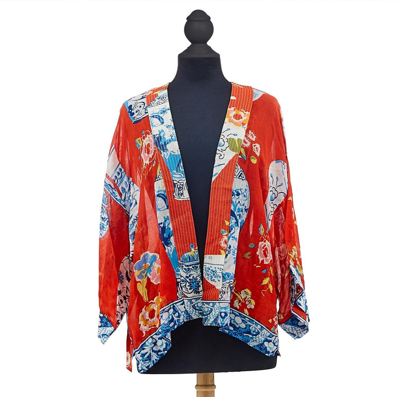 Design Shop Blue Vase Print Red Short Kimono