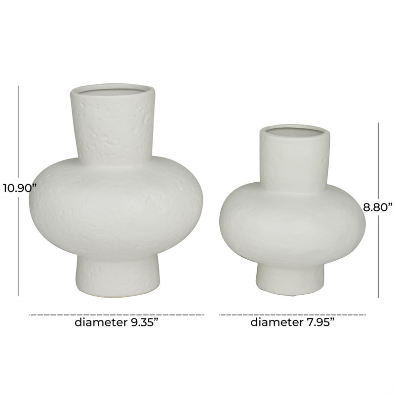 Design Shop  Cosmoliving By Cosmopolitan White Ceramic Gourd Style Vase