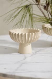 Design Shop Belden Footed Bowl 8"x 5.25"