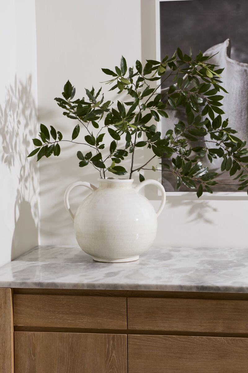 Design Shop Hampton Vase 19.75"x 15.5"x 15.5"