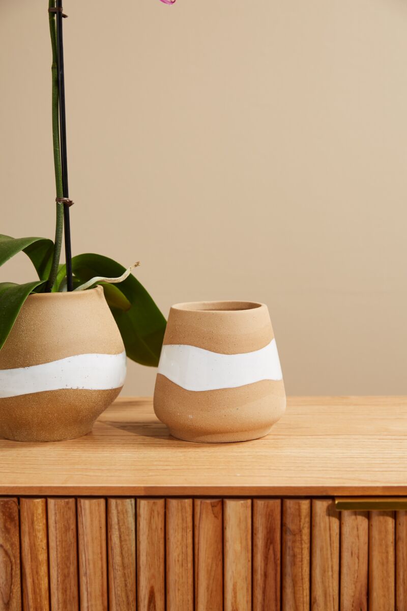 Design Shop White Milton Pot, 5.5" X 4.25".