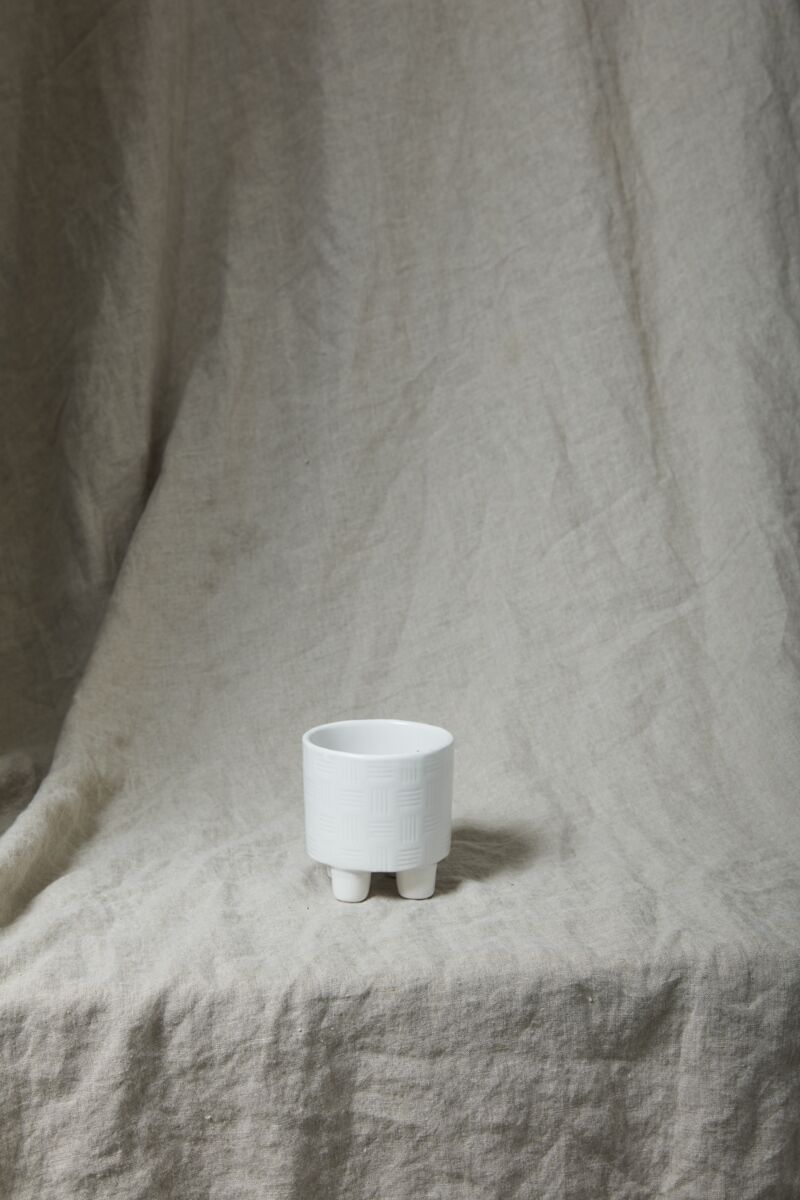 Design Shop White Morrow Footed Pot, 3.5" X 3.5", Set of 2.