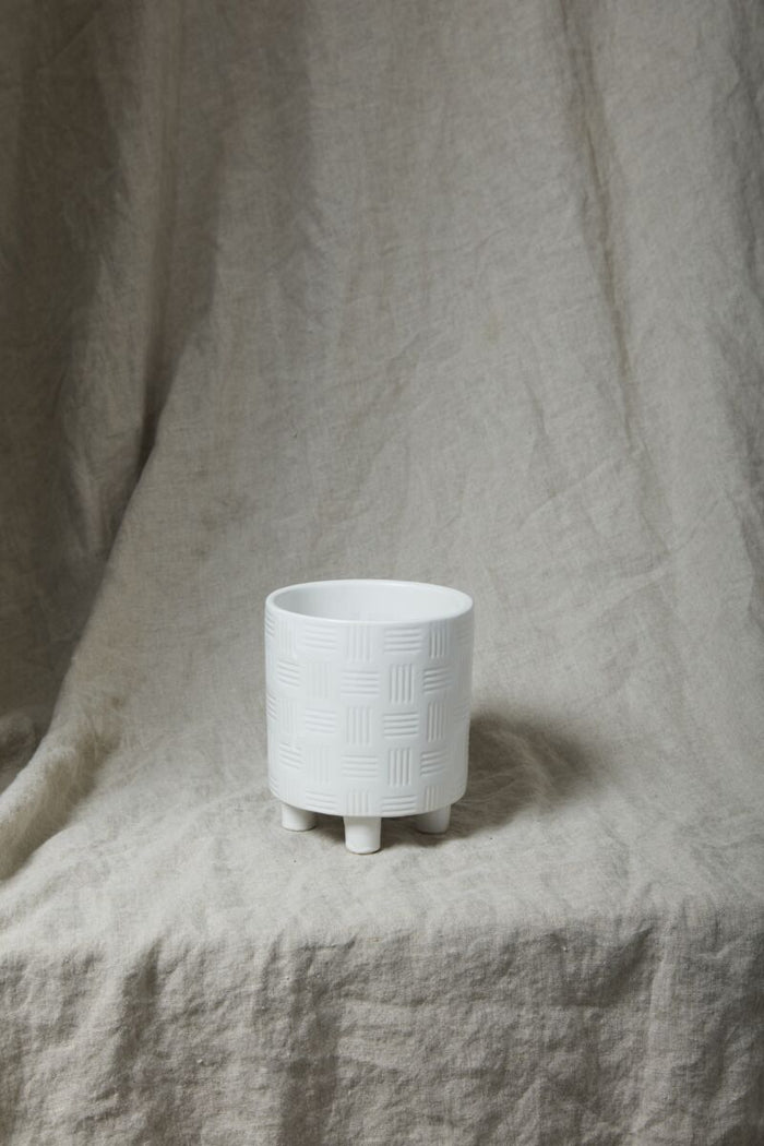Design Shop White Morrow Footed Pot, 5.5" X 6".
