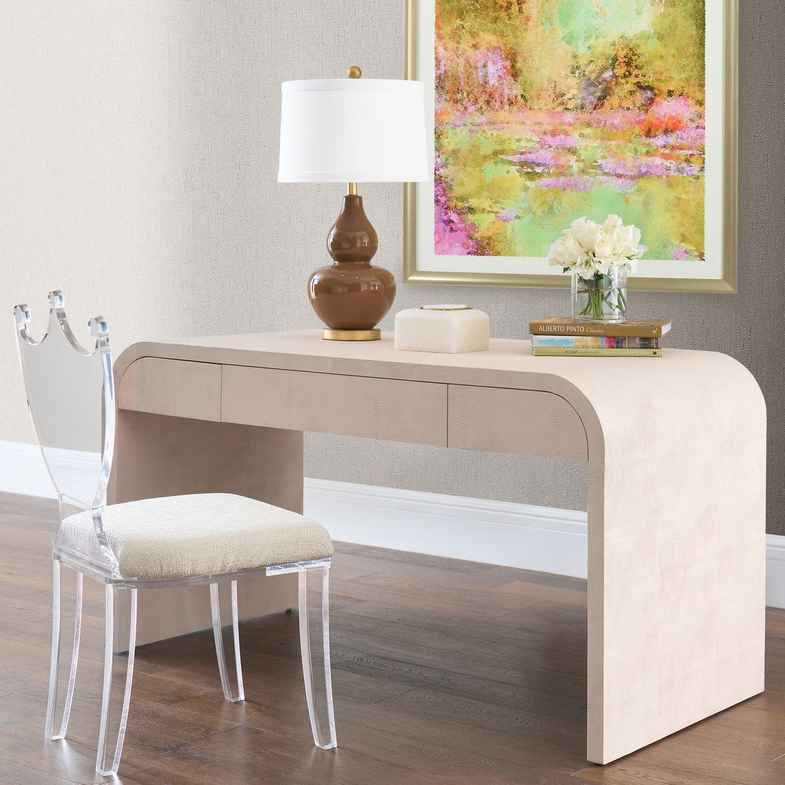 Chelsea House Summit Desk