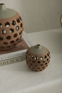 Design Shop Brown Persa Vase, 4.25" X 5.5", Set of 2.