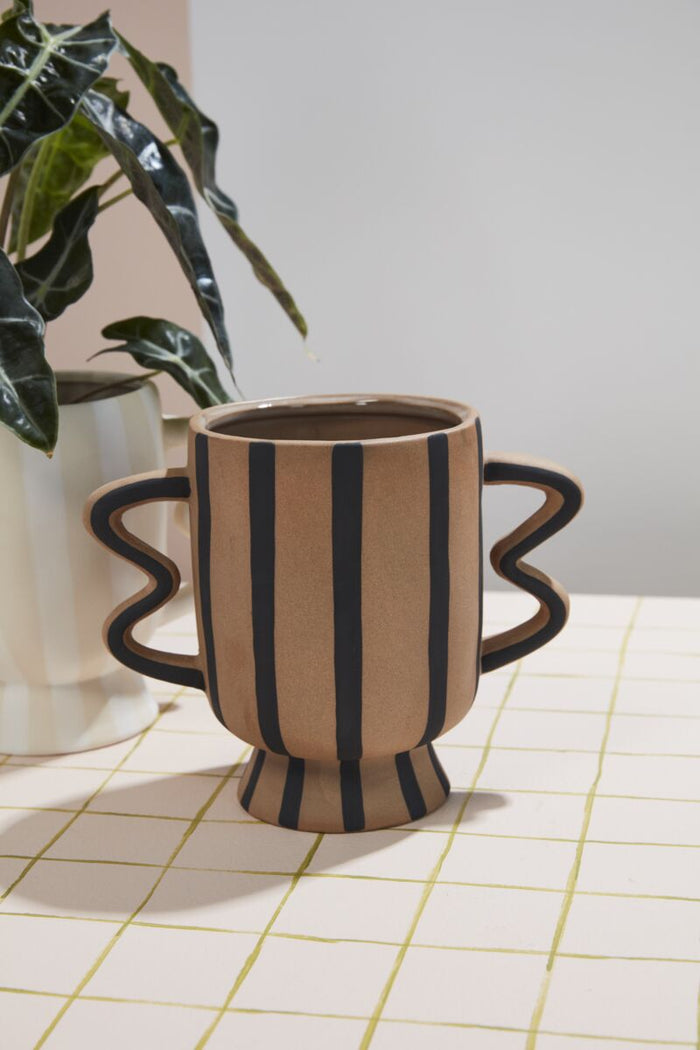 Design Shop Brown Akimbo Footed Pot, 8.75" X 6.75"
