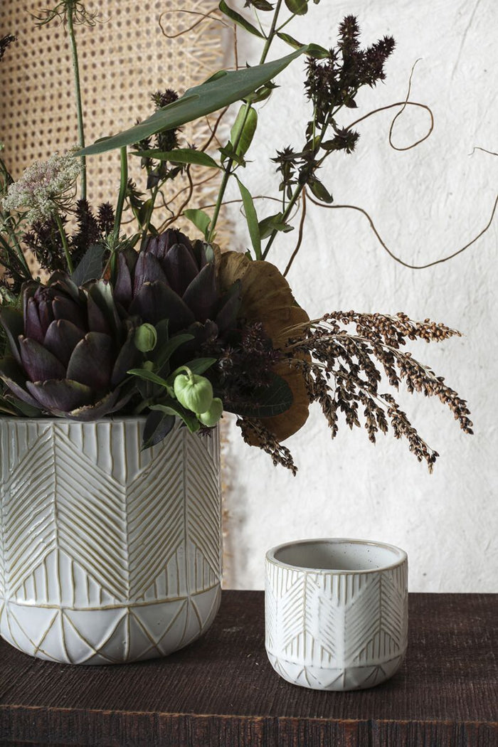 Design Shop White Whitcomb Pot, 3.5" X 3.25", Set of 6.