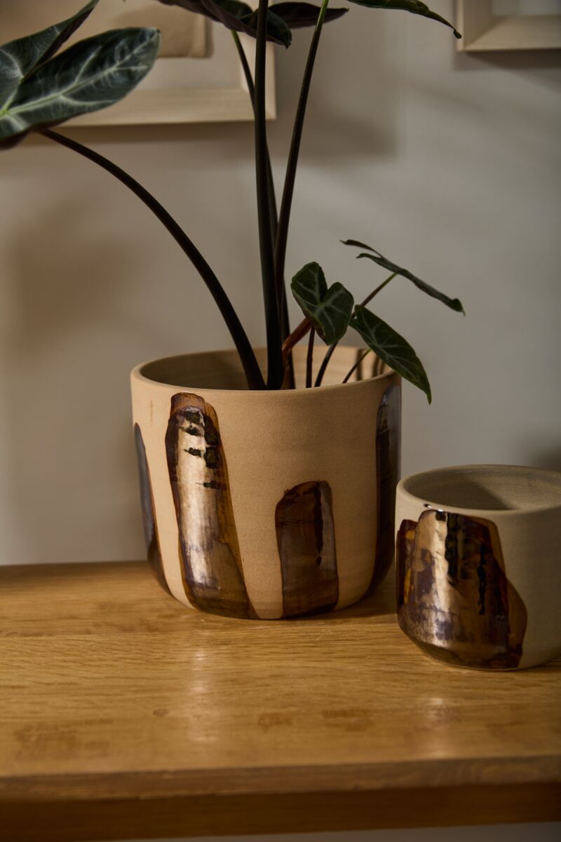 Design Shop Brown Bronze Brushstroke Collection Pot, 7.75" X 6.5".