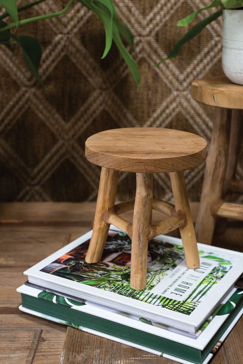 Design Shop Natural Cobble Stand, 5.75" X 6.75".