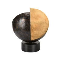 Wildwood Influencer Sculpture
