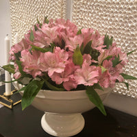 Chelsea House Pedestal Centerpiece - White