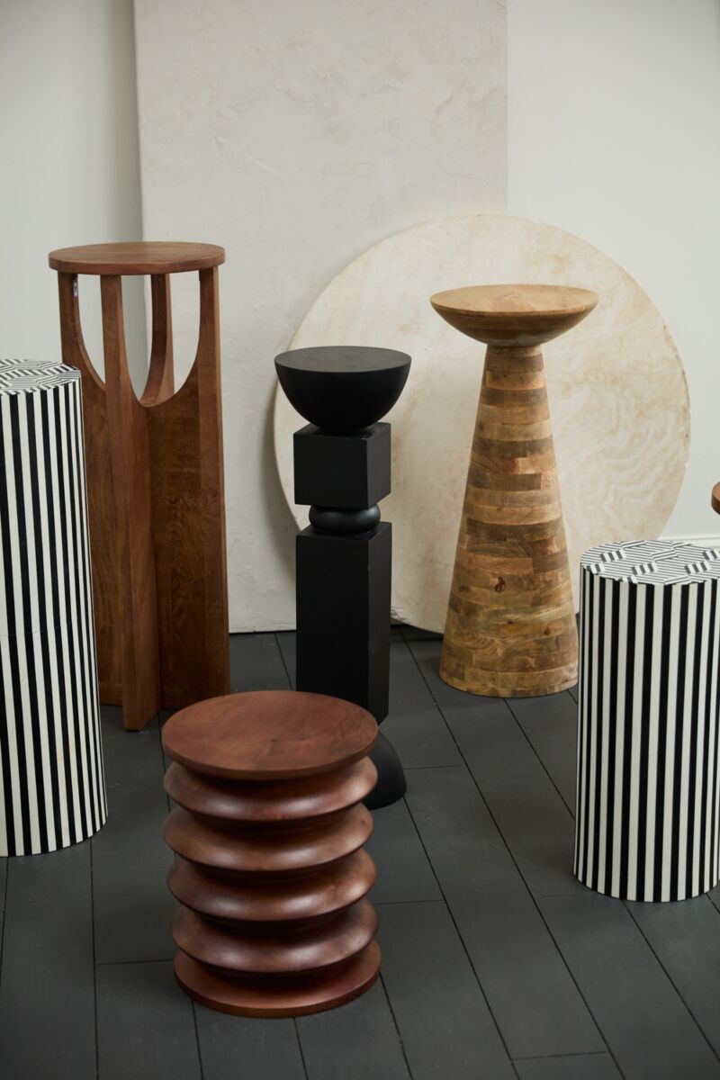 Design Shop Accolade Column 14"x 17"