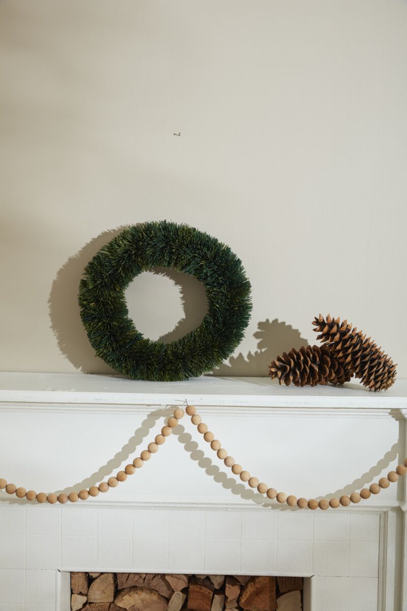 Design Shop Green Yuletide Wreath, 5" X 20.5".