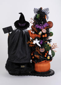 Karen Didion Lighted Tricks or Treats Kitchen Witch