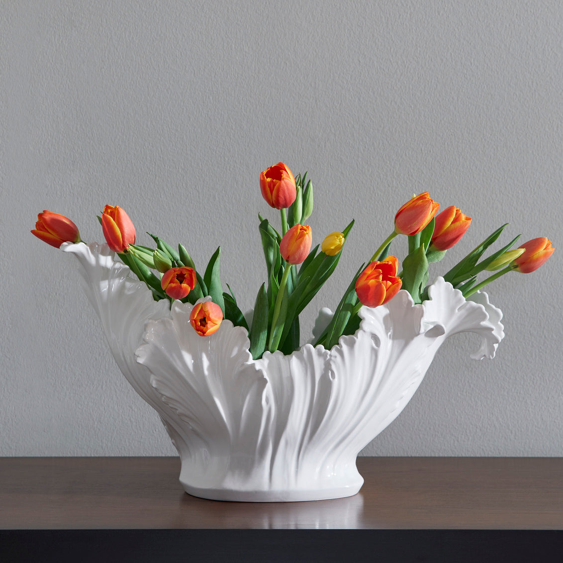 Chelsea House Acanthus Leaf Bowl