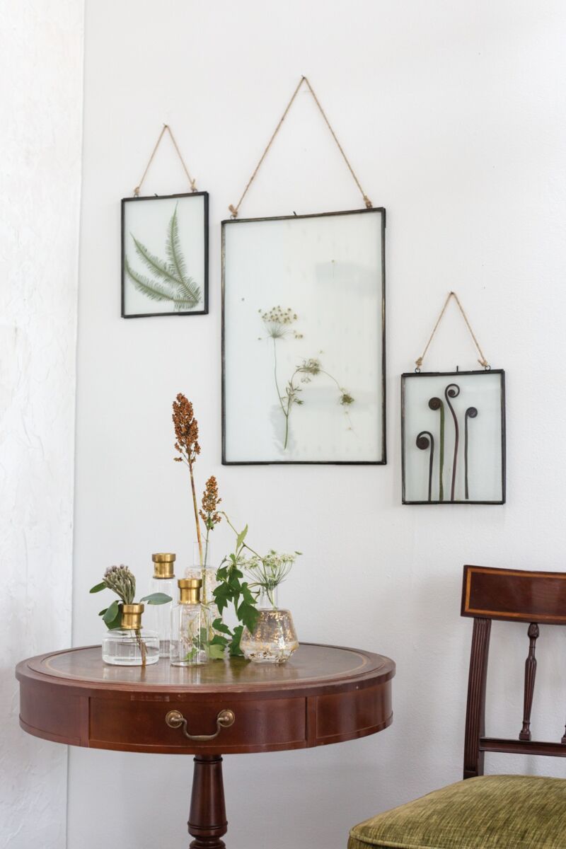 Design Shop Silver Hanging Metal Frame, 14" X 20.5".