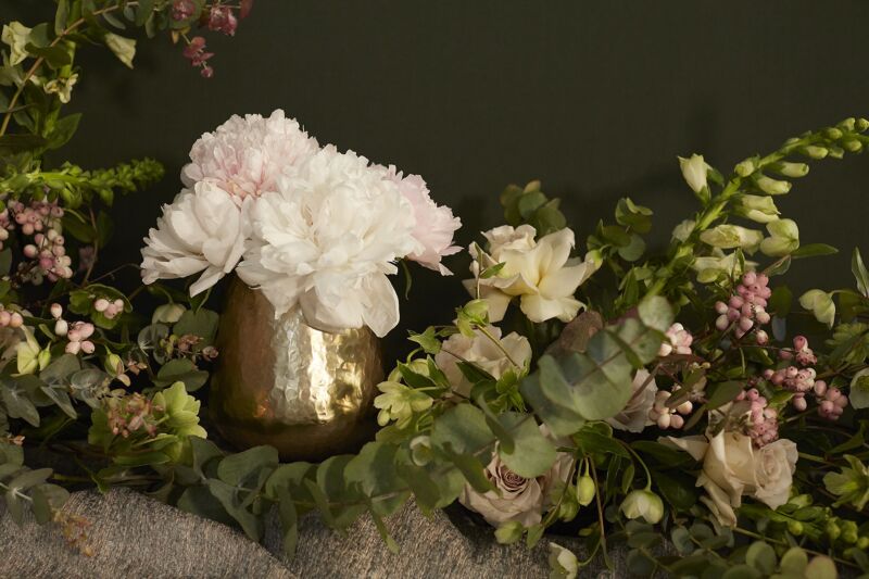 Design Shop Gold Hux Pot, 6" X 6.5".
