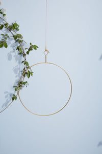 Design Shop Gold Brass Wreath Ring, 0.25" X 14".