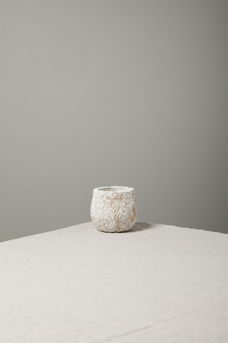 Design Shop Antique-Gold E+E Stocking Holder Louie, 4.75" X 6.75". Bowtied Mouse.