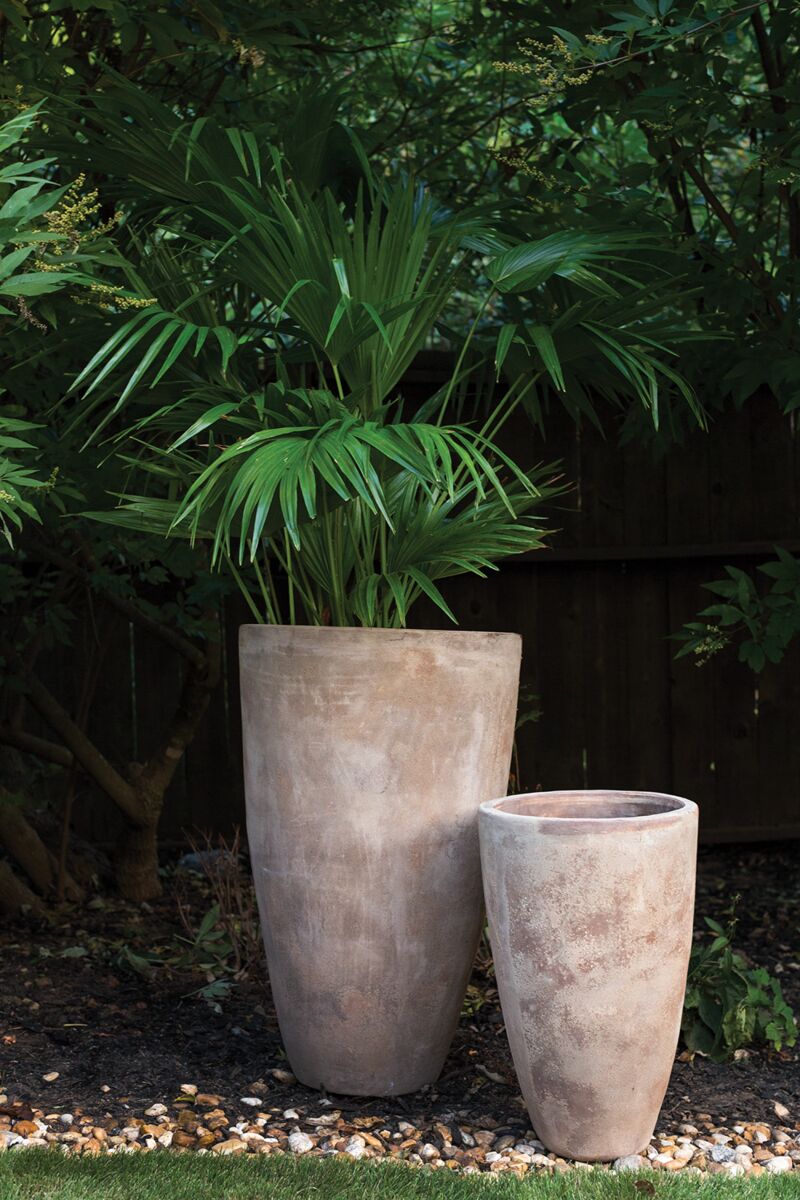 Design Shop Stellan Vase 13.75"x 21.5"