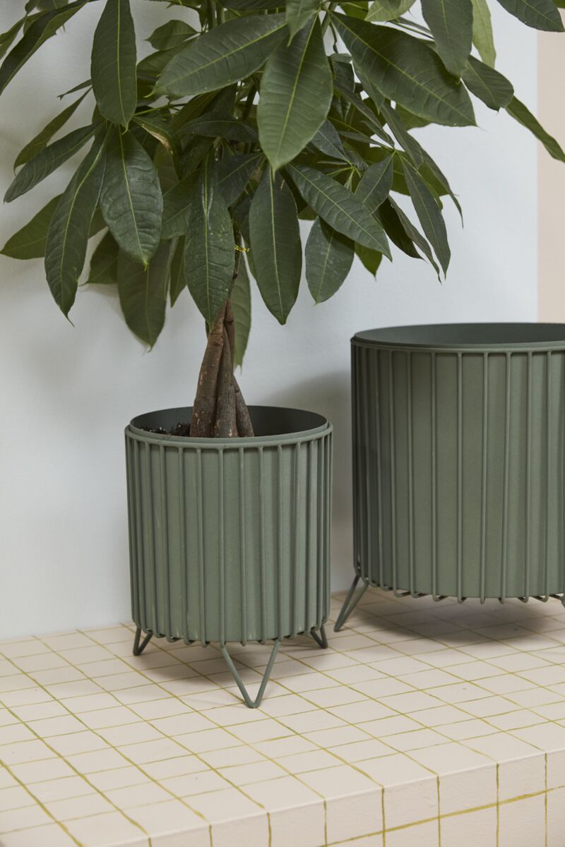 Design Shop Green Corum Planter, 8.5" X 11".