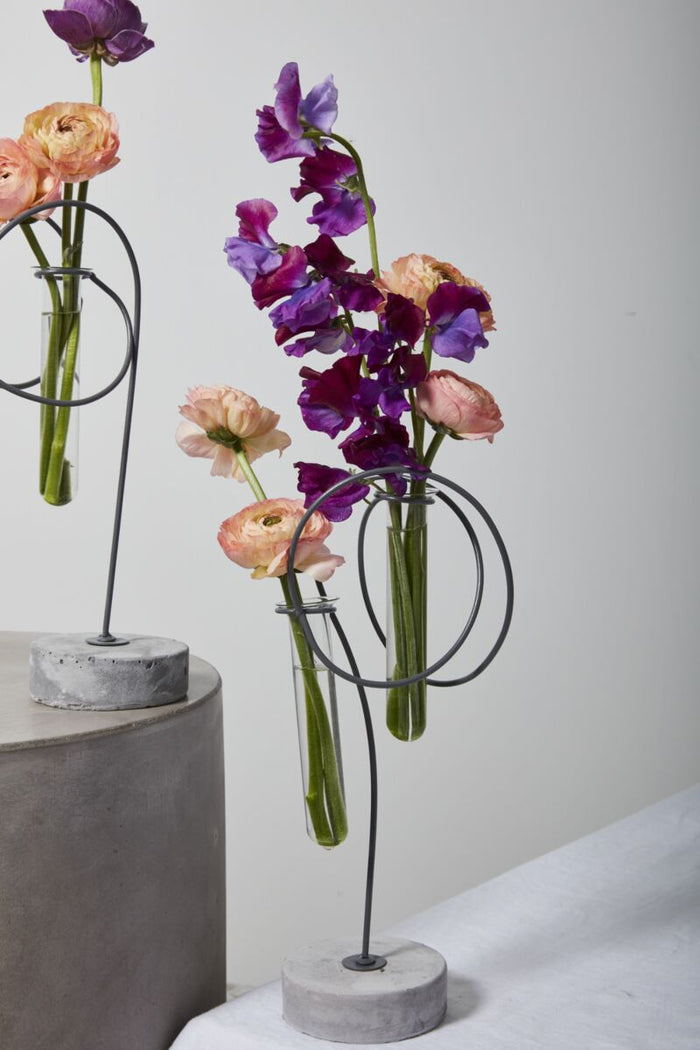 Design Shop Grey Loopty Loop Stand, 7" X 13", Set of 2.