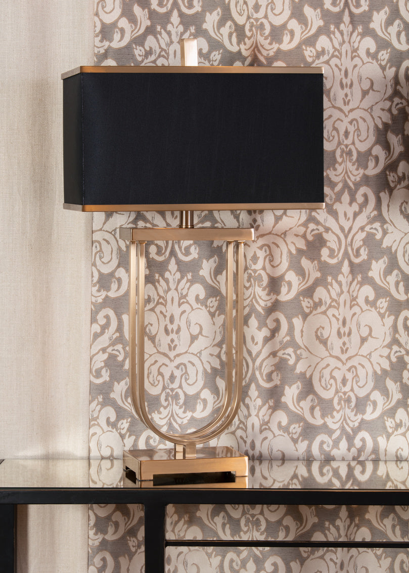 Wildwood Valiant Lamp