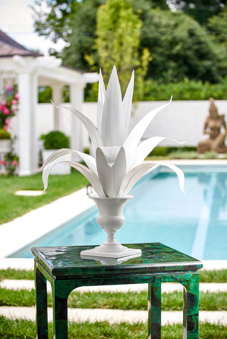 Chelsea House Lyon Tole Flower - White