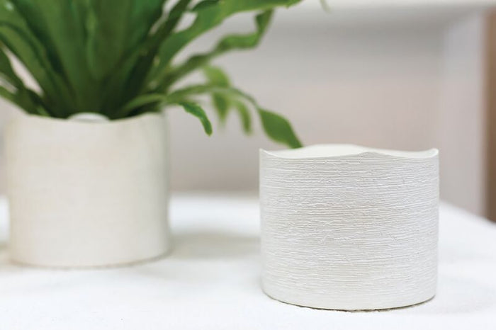 Design Shop White Delphi Pot, 4.7" X 4".