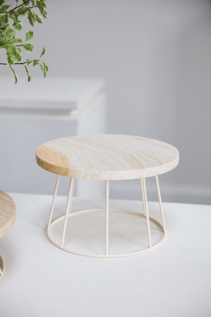 Design Shop Brown Edith Riser, 9.75" X 6".