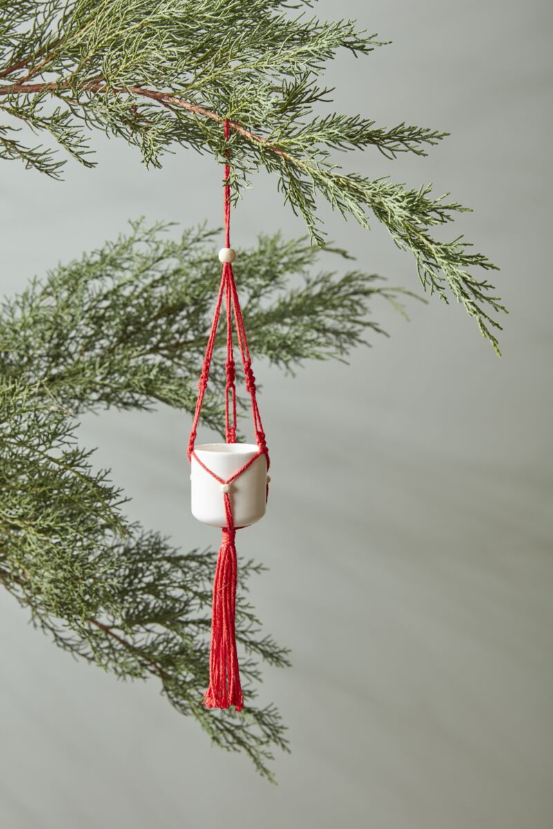 Design Shop Red Macrame Tillandsia Holder Ornament, 1.75" X 12", Set of 24.