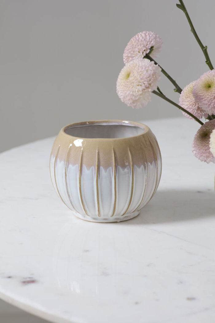 Design Shop Sutton Vase 6.5"x 5.5"